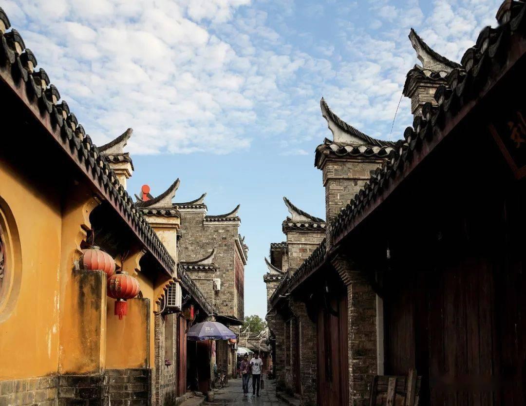 秦海璐参加《中餐厅》被吐槽情商低，从哪些细节可以看出来？游戏画面